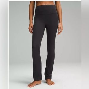 lululemon Align™ High-Rise Mini-Flared Pant
Extra Short